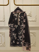 ✨ FOUR PIECE PURE ORGANZA EMBELLISHED SUIT – WITH DUPATTA & RAW SILK PANTS ✨