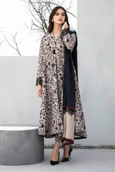 ✨ Sapphire D-800 Khaddar Printed 3-Piece Suit ✨