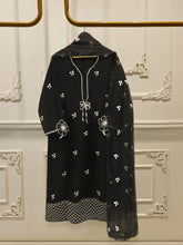 Mono Black
