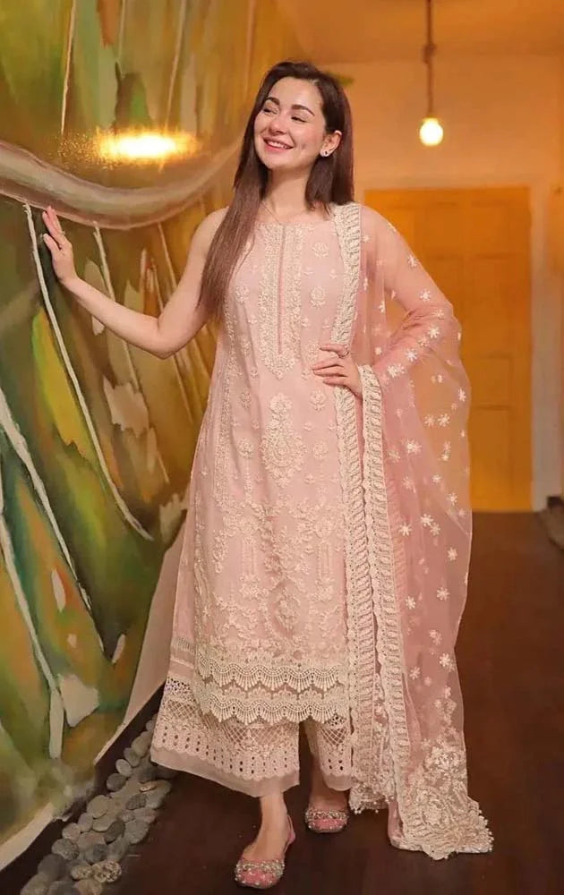 BEAUTY WITH PINK