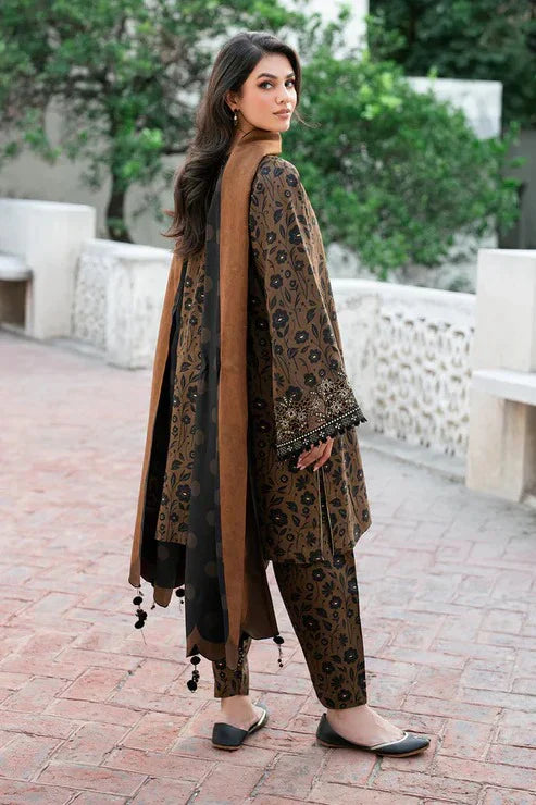 AREEB D