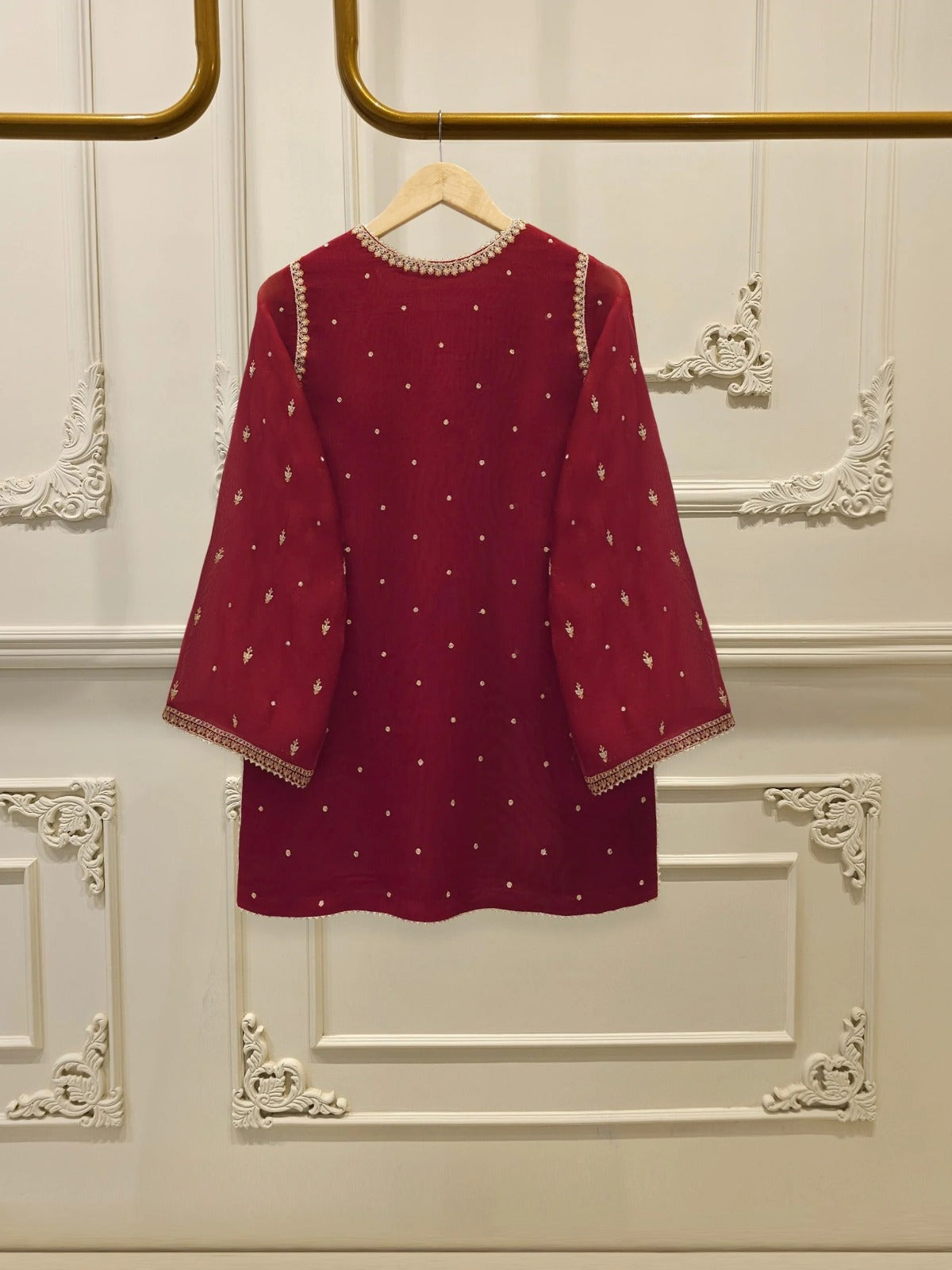 ✨ FOUR PIECE PURE ORGANZA EMBELLISHED SUIT – WITH DUPATTA & RAW SILK PANTS ✨