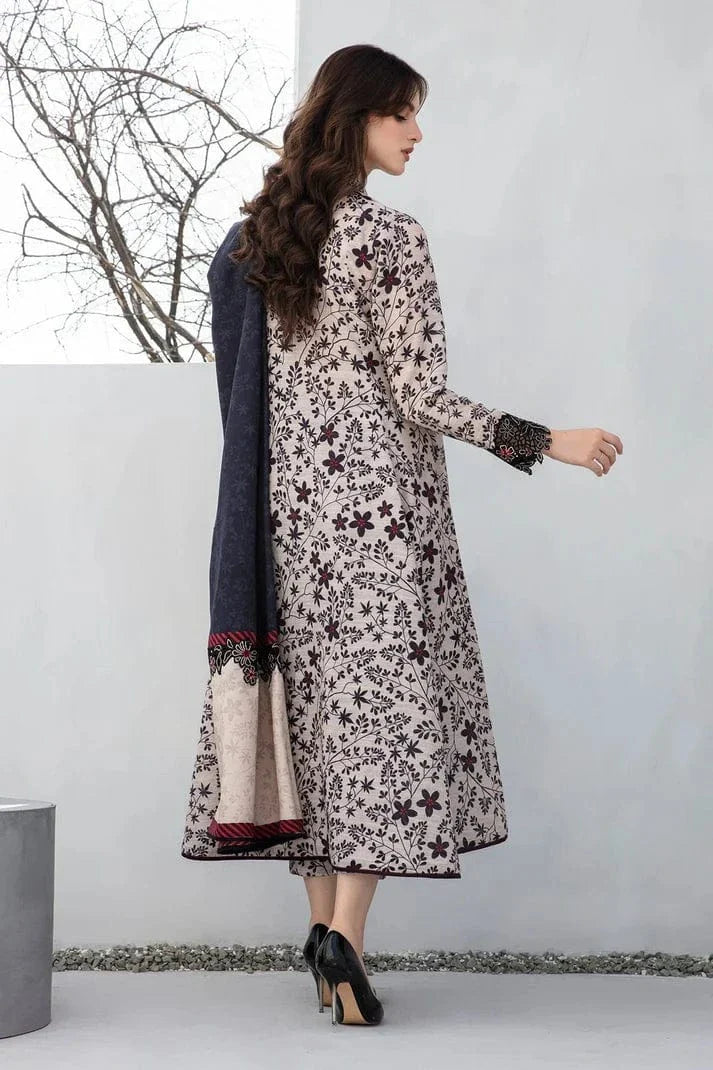 Sapphire D-800 Lawn Printed 3pc
