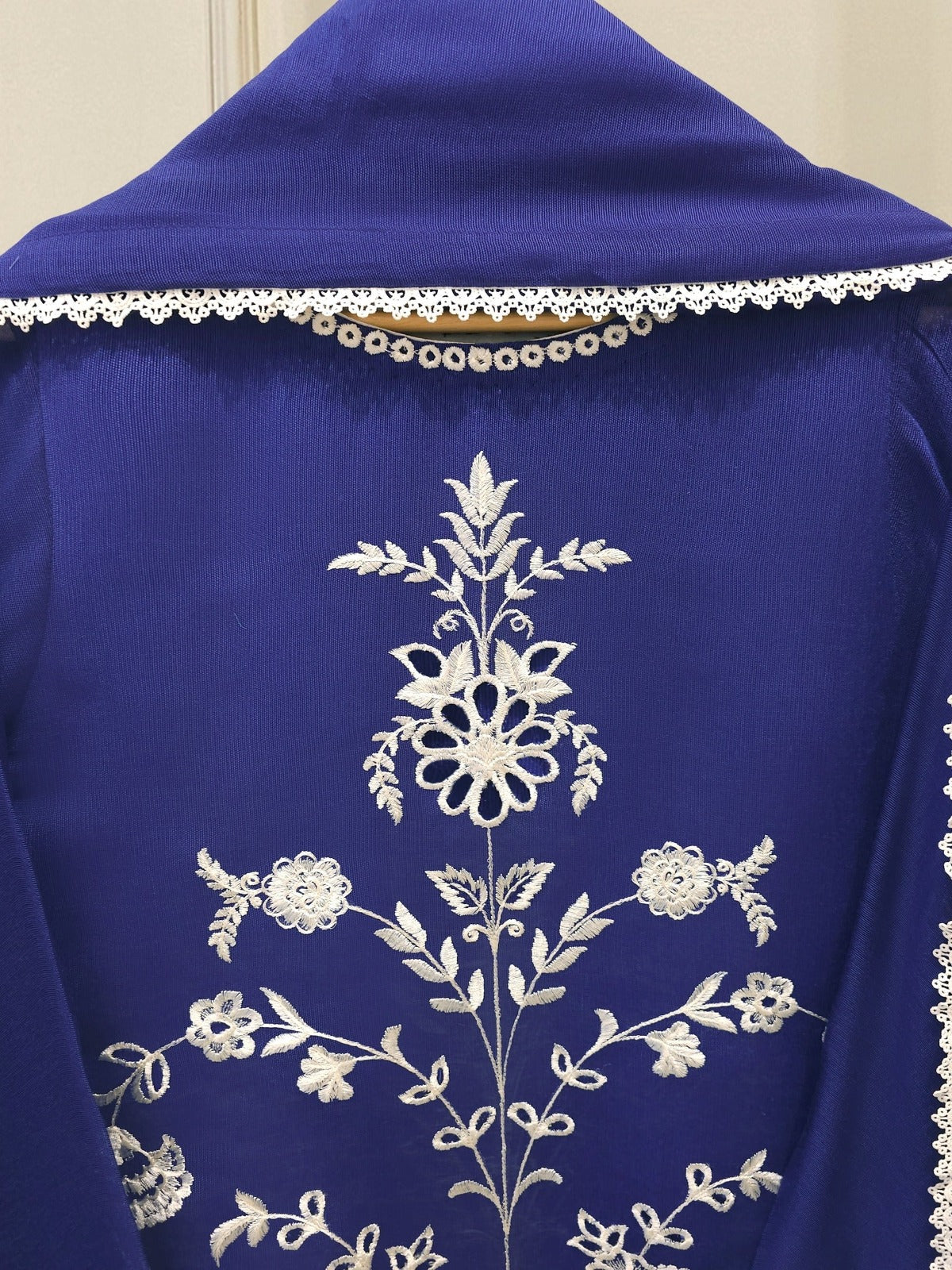 🌸 FOUR PIECE PURE COTTON NET EMBROIDERED SUIT – WITH DUPATTA & RAW SILK PANTS 🌸