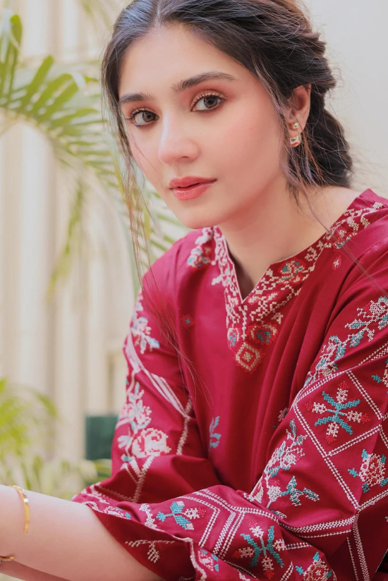 Kayseria D-90 Embroidered Two Piece Lawn Collection